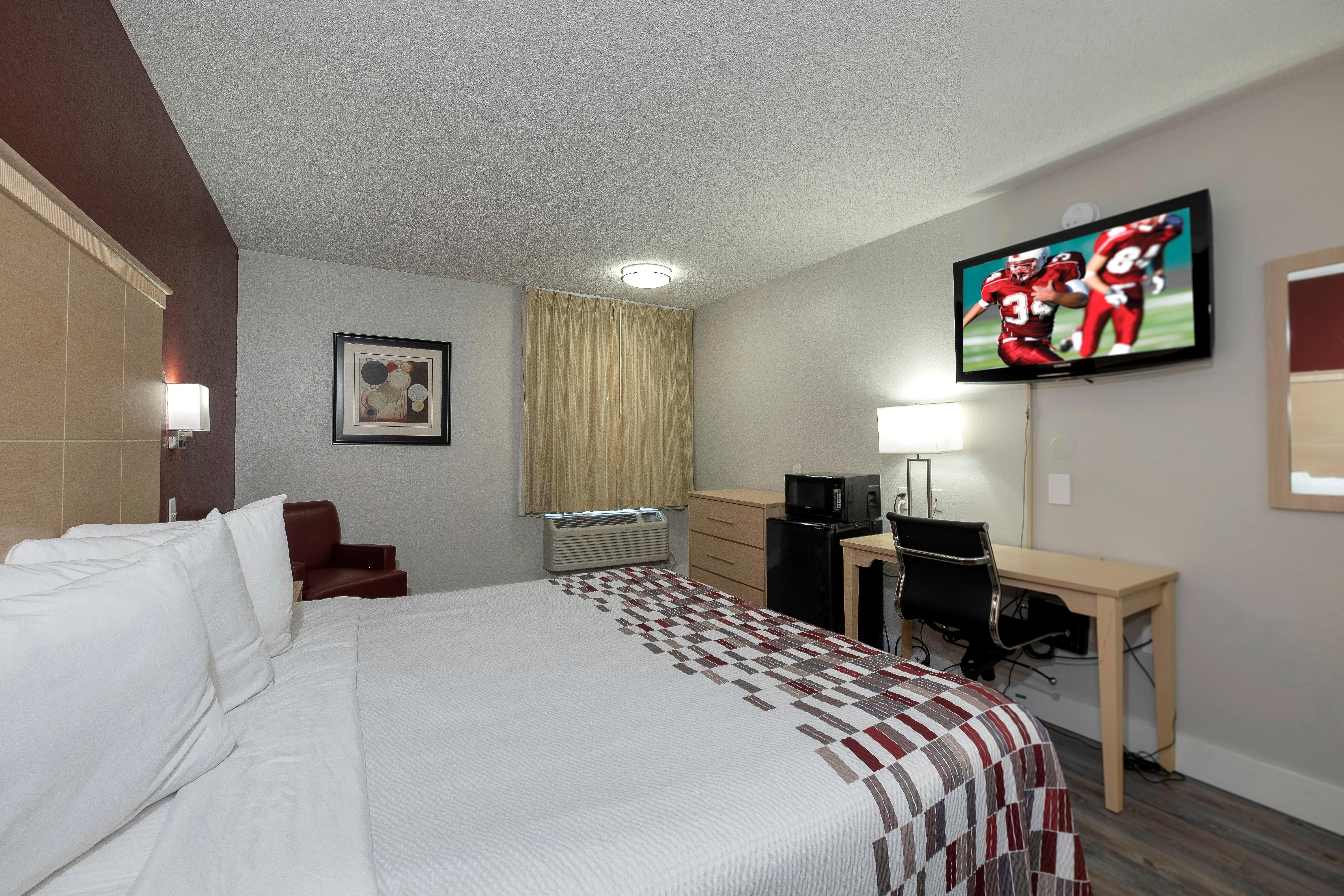 Red Roof Inn Raleigh North-Crabtree Mall-Lenovo Center Exterior foto
