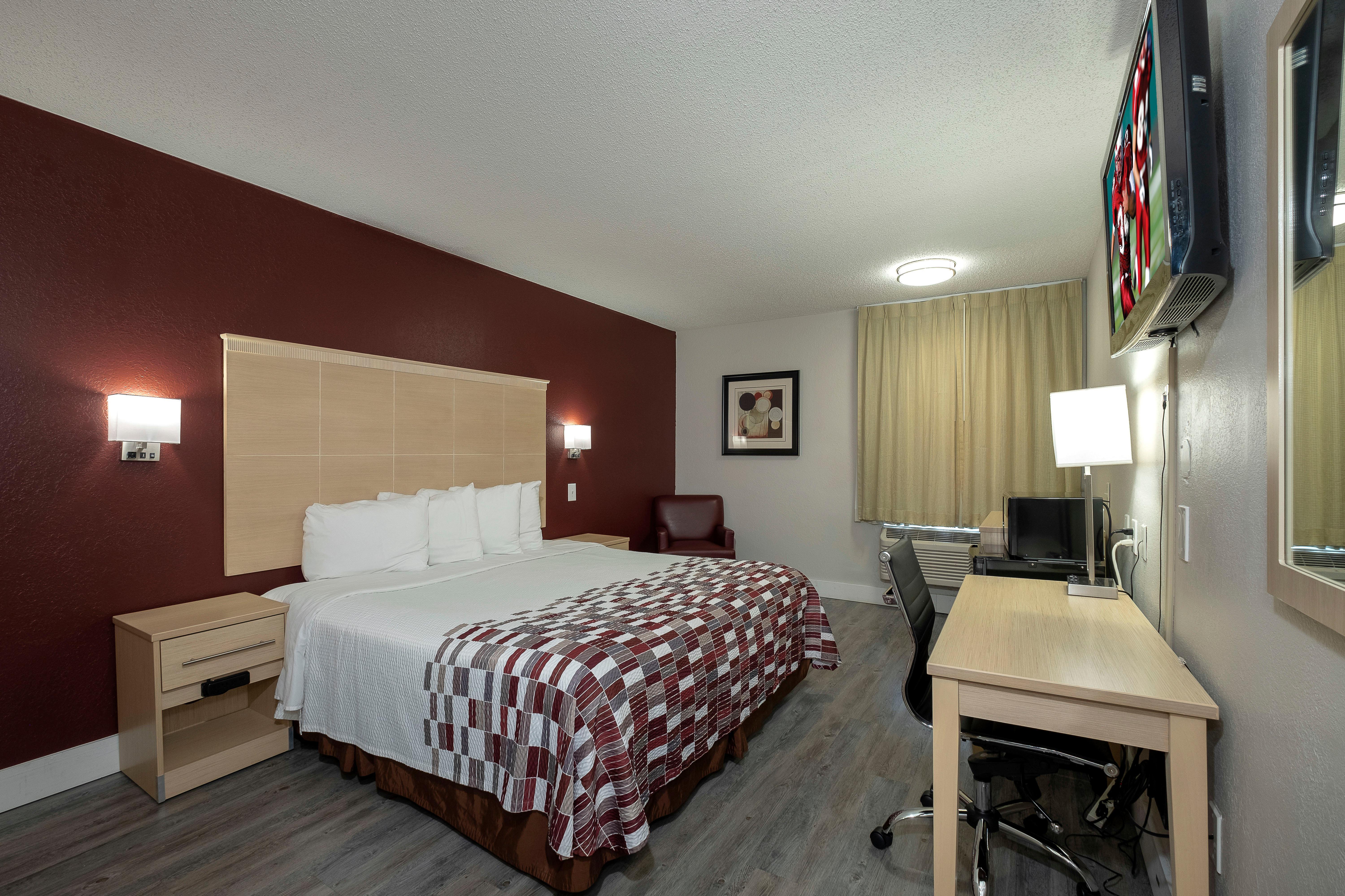 Red Roof Inn Raleigh North-Crabtree Mall-Lenovo Center Exterior foto