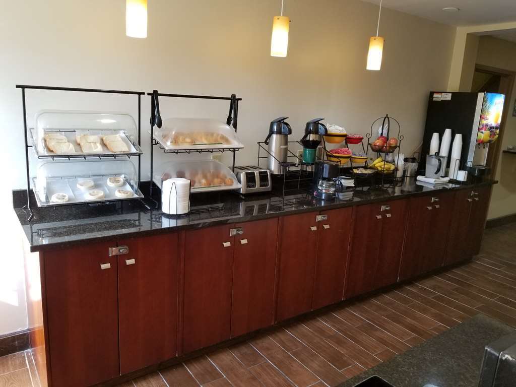 Red Roof Inn Raleigh North-Crabtree Mall-Lenovo Center Restaurante foto